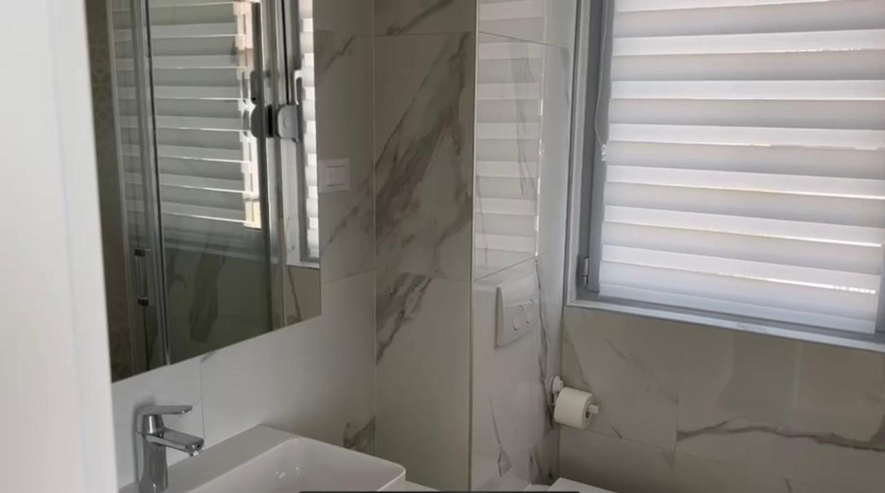Splendid Split View Apartment Екстер'єр фото